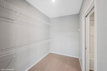 Lago Apartments Minneapolis